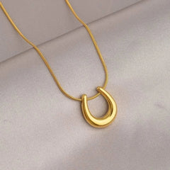 U Necklace