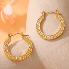 Buckle Hoops