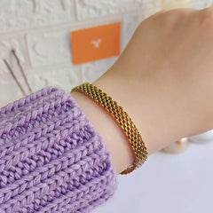 Gleaming Bracelet