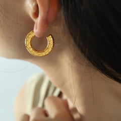 Wind Hoops