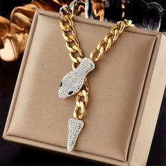 Tail Necklace