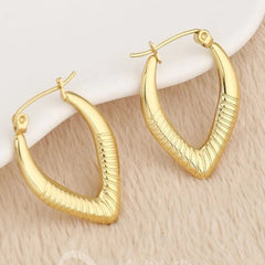 Smooth Hoops