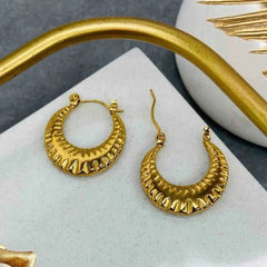 Moonbud Hoops