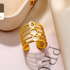 Orbit Ring