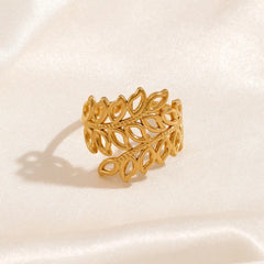 Leafy Ring