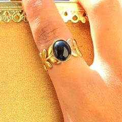 Elegance Ring