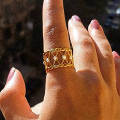 Bohemian Ring