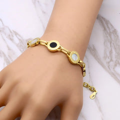 Queen Bracelet