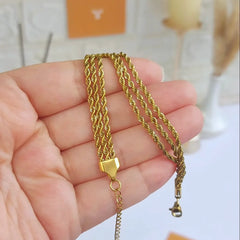 Rosy Bracelet
