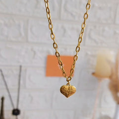 Violet Necklace