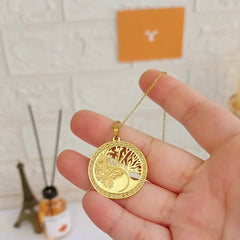 Deluxe Necklace