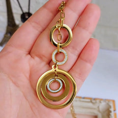 Bond Necklace