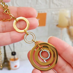 Bond Necklace