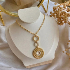 Bond Necklace