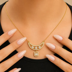 Elara Necklace