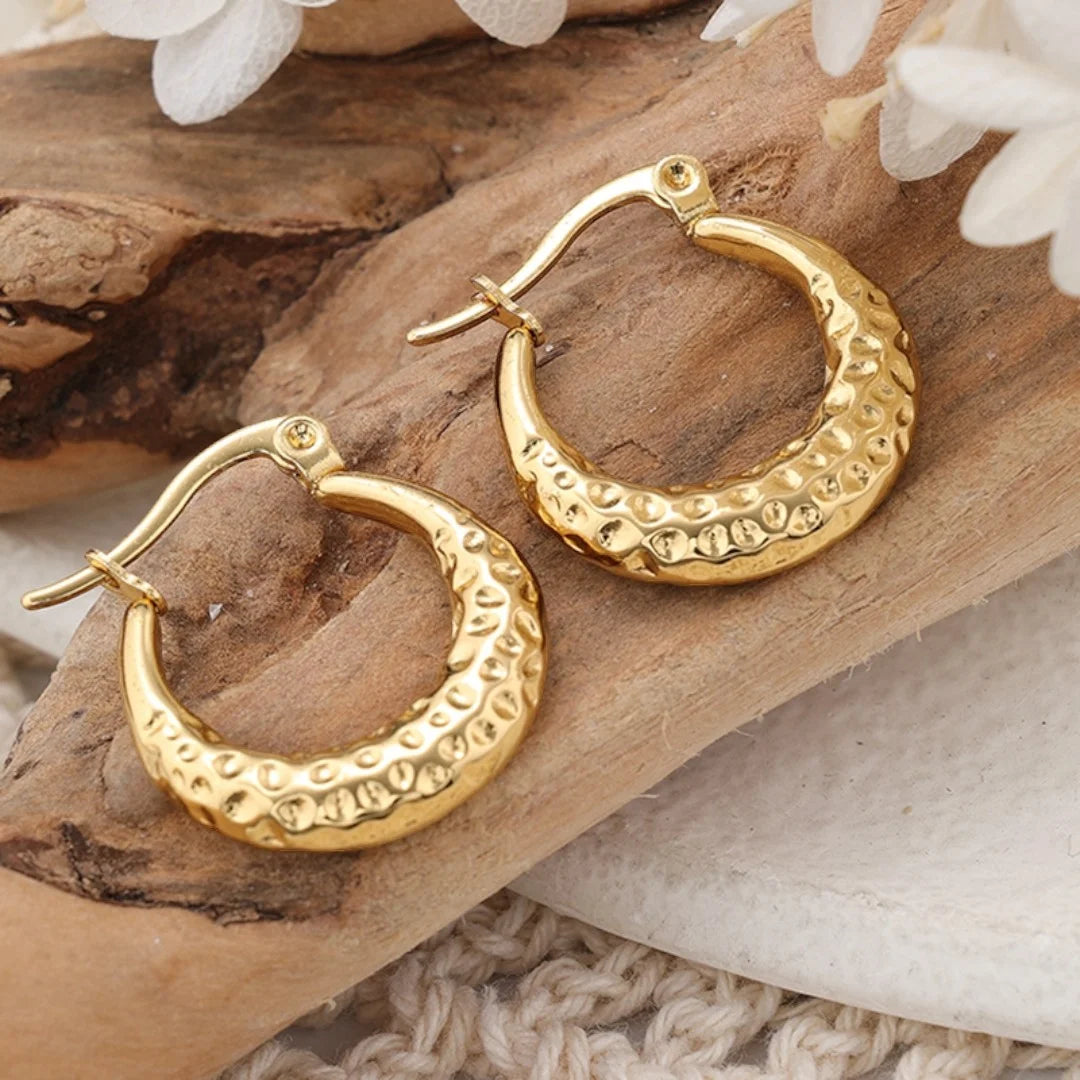 Crescent Hoops