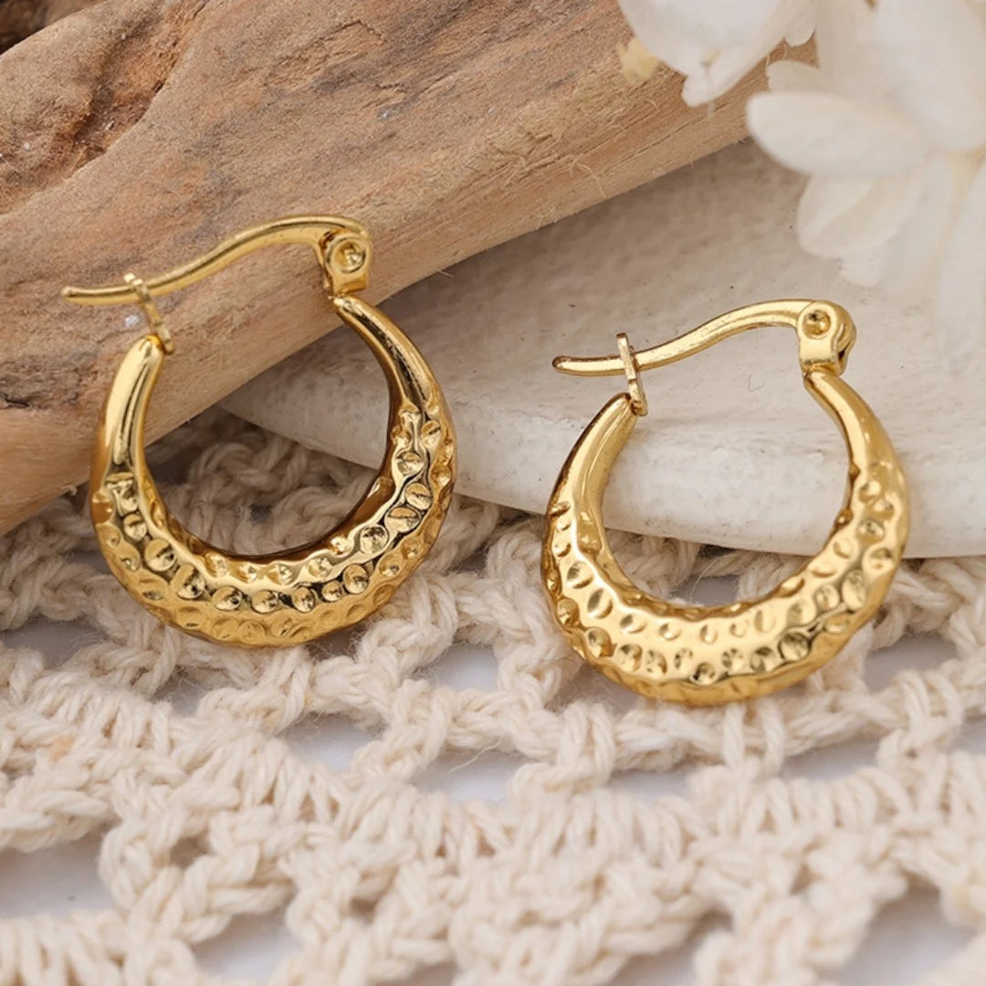 Crescent Hoops