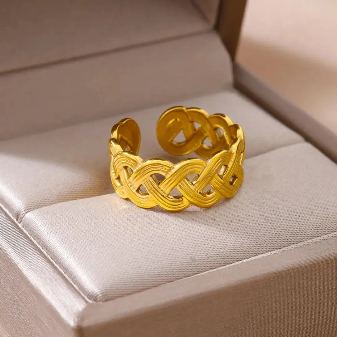 Weave Ring