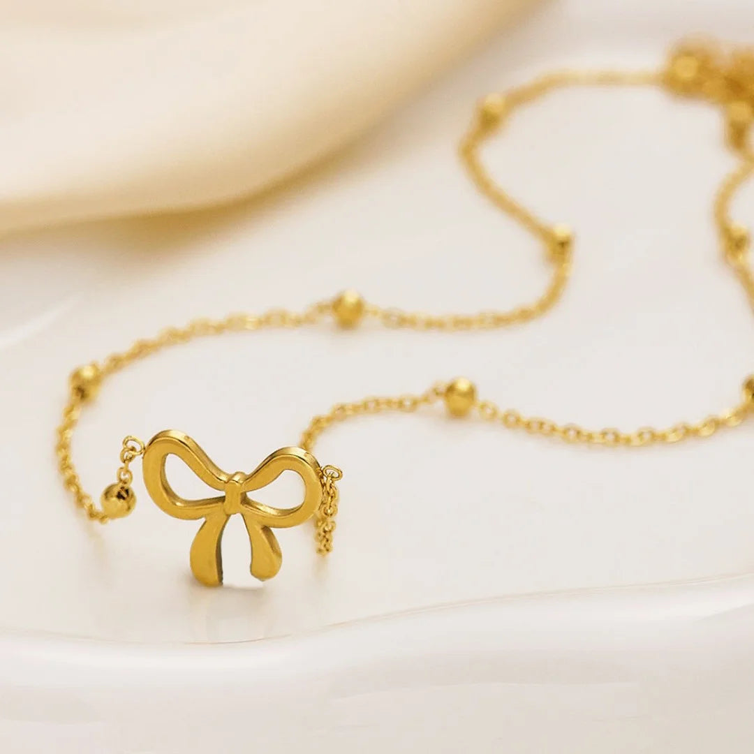 Bow Necklace