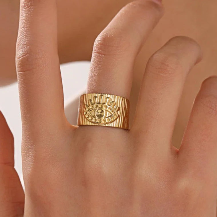 Eye Ring