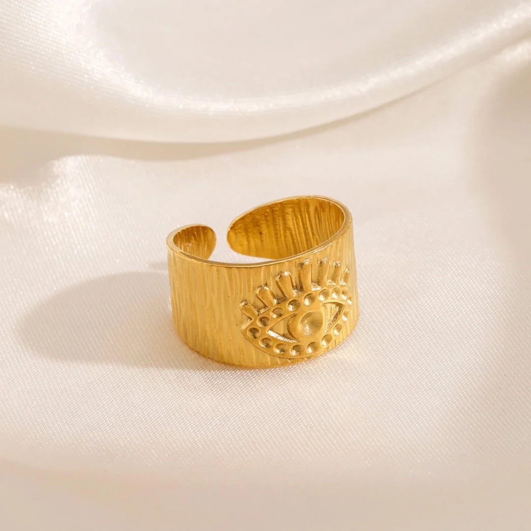 Eye Ring