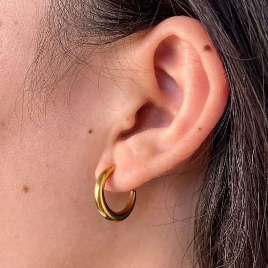 Minimalist Hoops