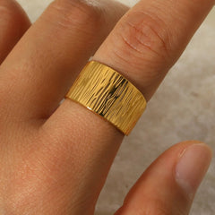 Geometric Ring