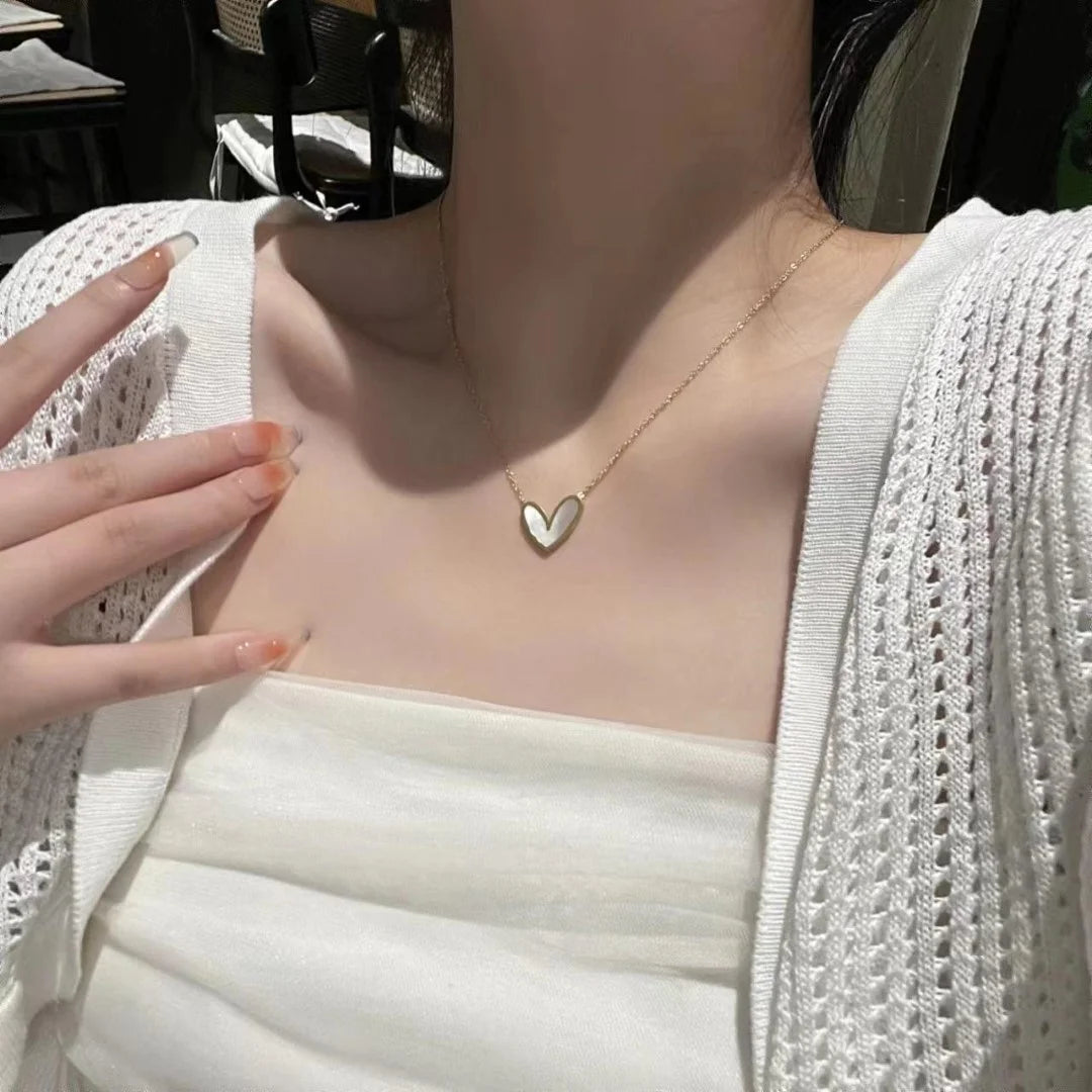 Thin Necklace