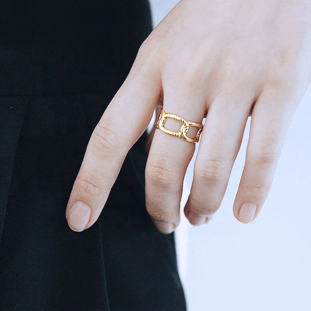 Cuff Ring