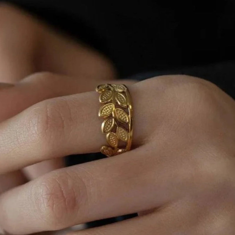 Leaves Ring