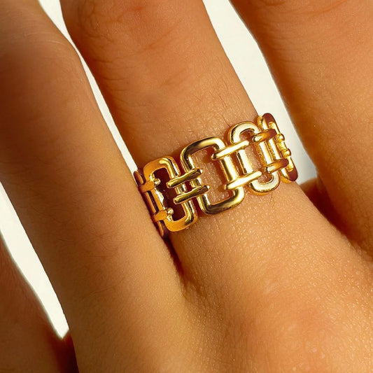 Bars Ring