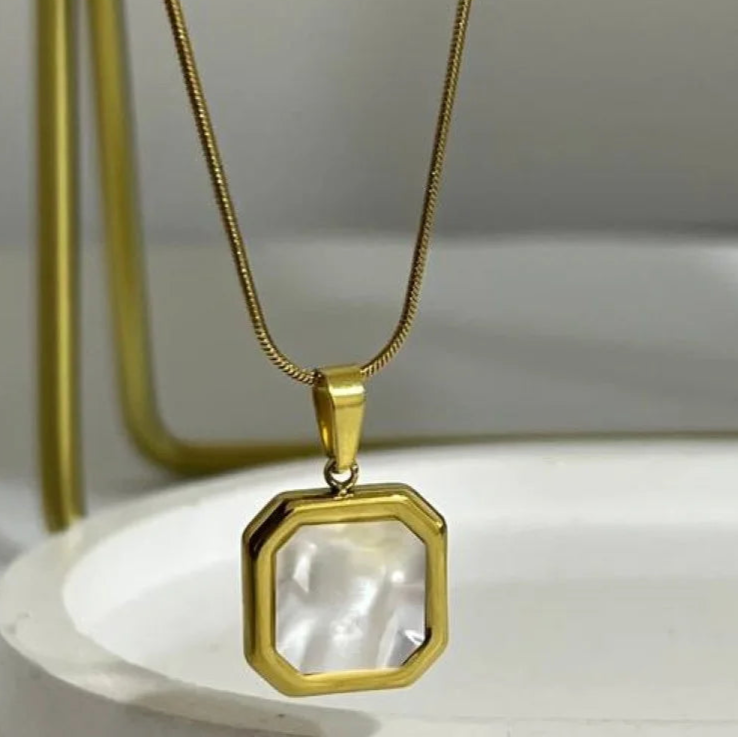 Sand Necklace