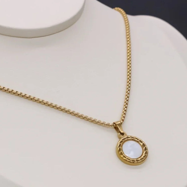 Rotate Necklace
