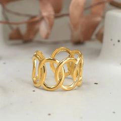 Looped Ring