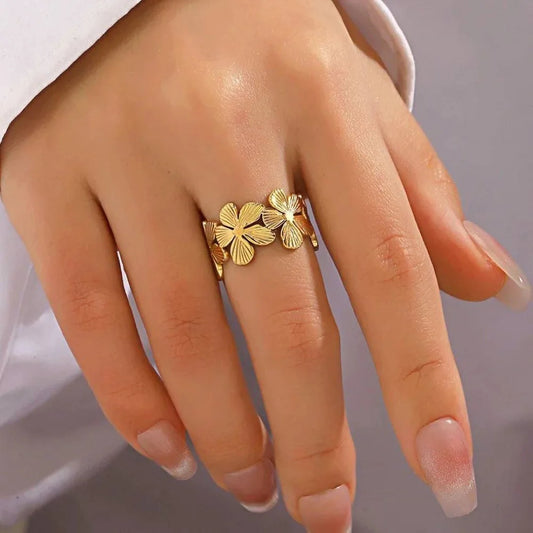 Daisy Ring