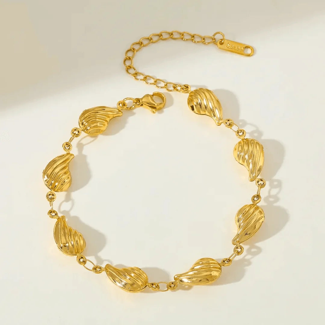 Flick Bracelet