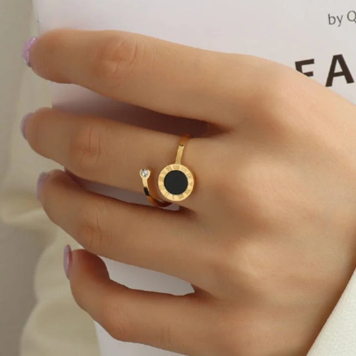 Roman Ring