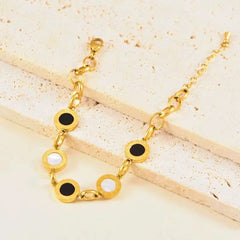 Queen Bracelet