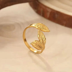 Legend Ring