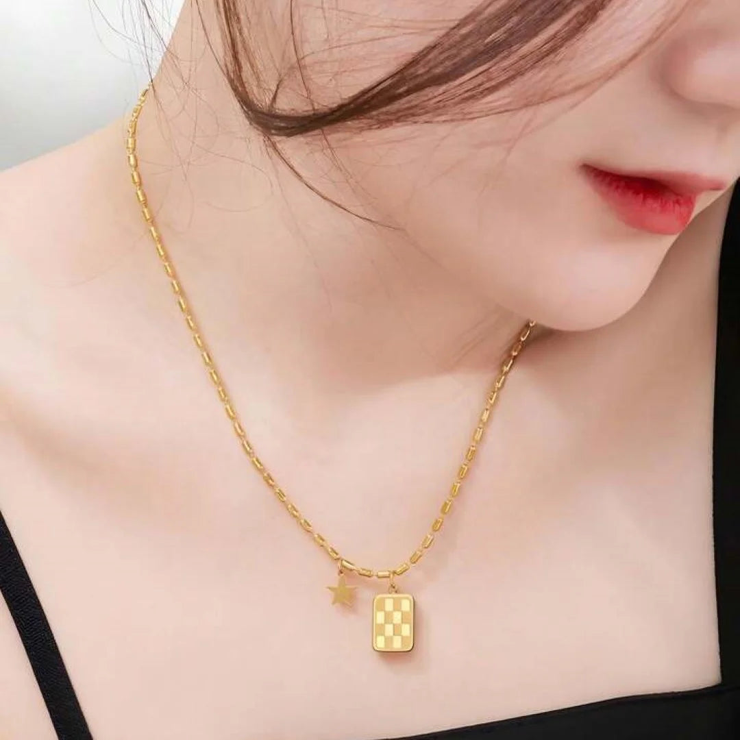 Calm Necklace