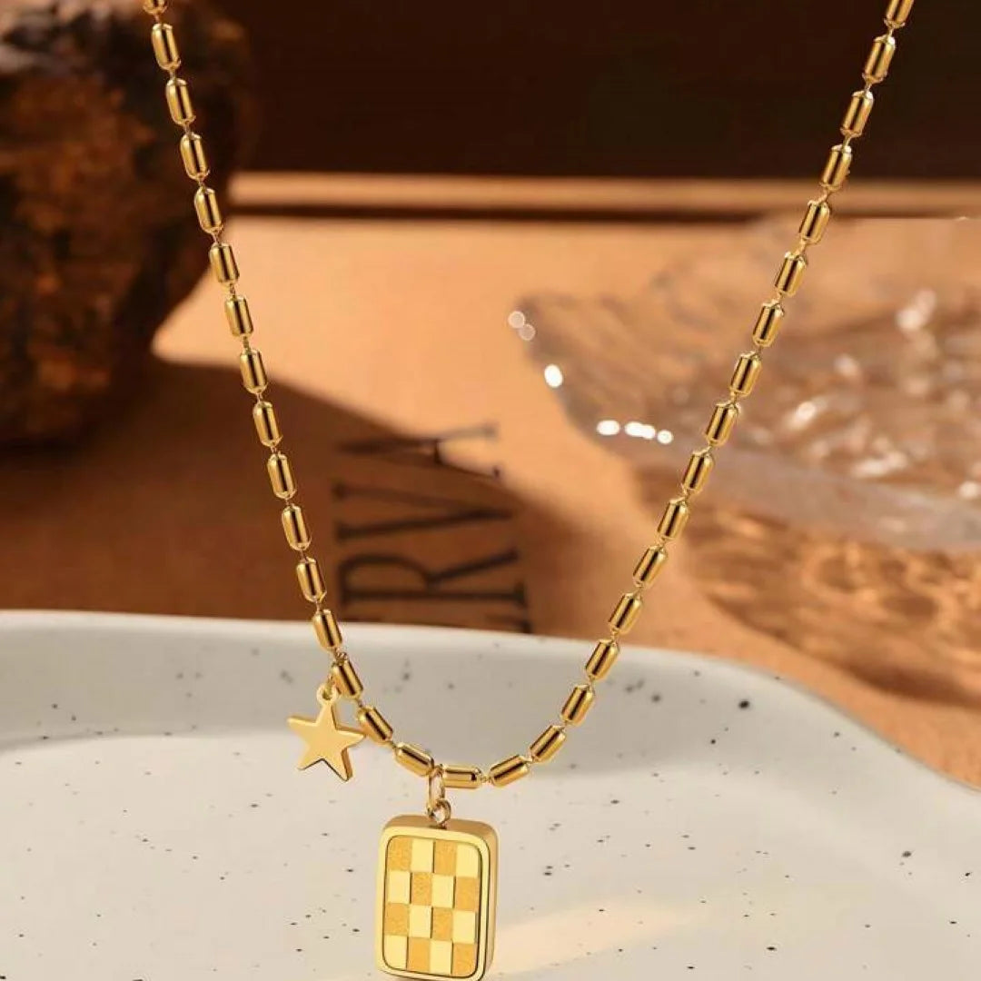 Calm Necklace