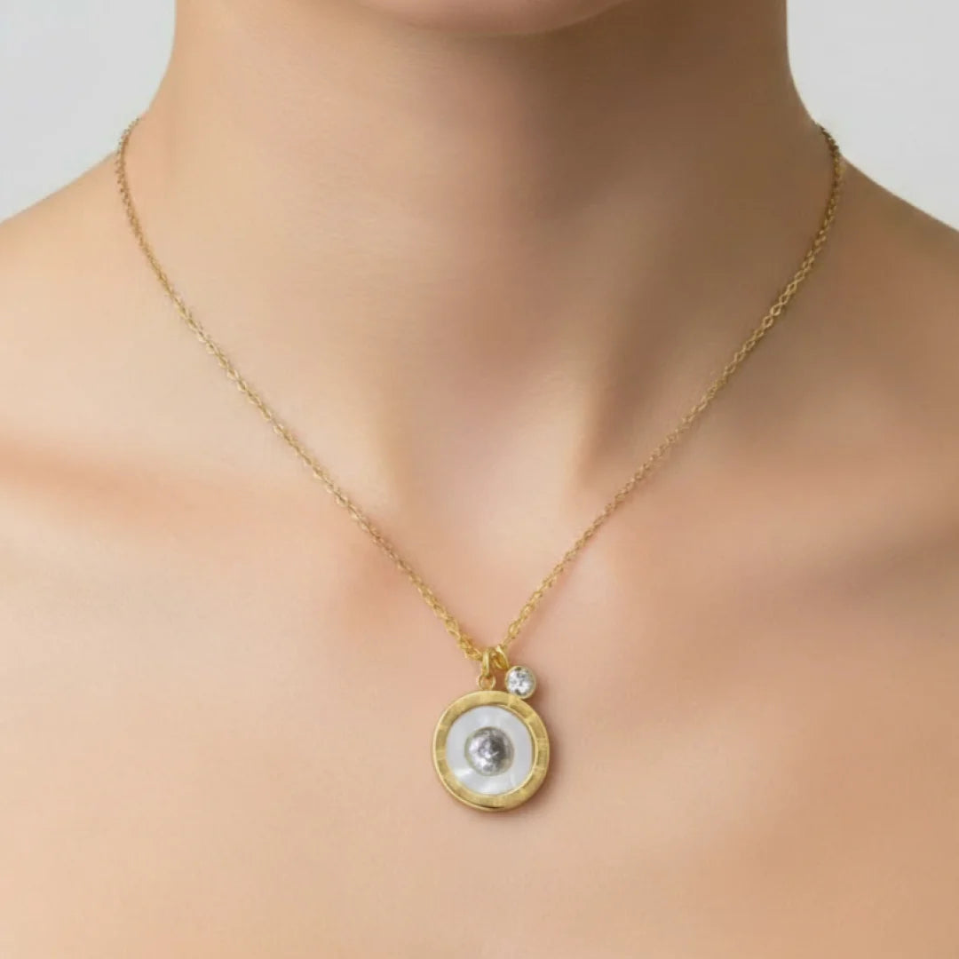 Snow Necklace