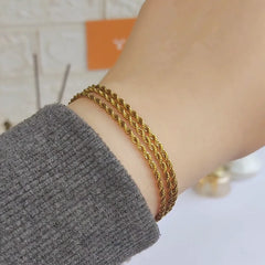 Rosy Bracelet