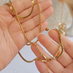 Pure Necklace