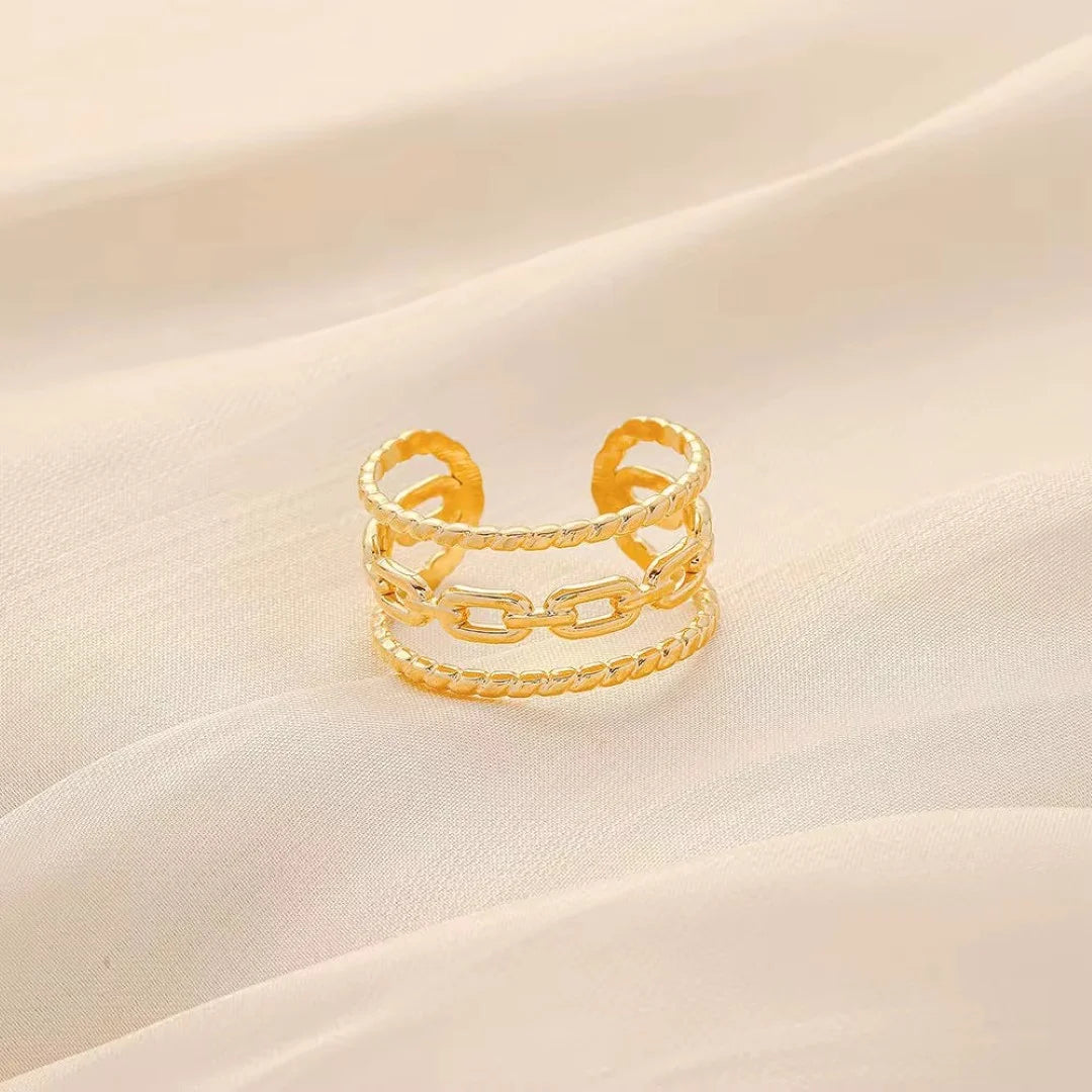 Lively Ring