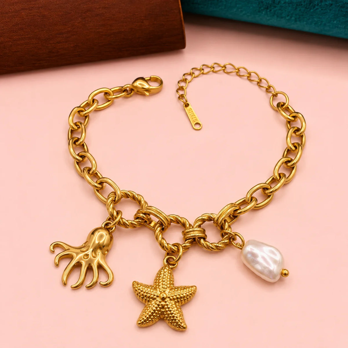 Cedar Bracelet