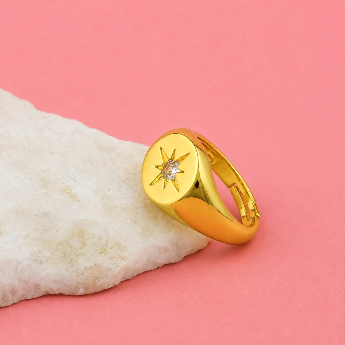 Amara Ring