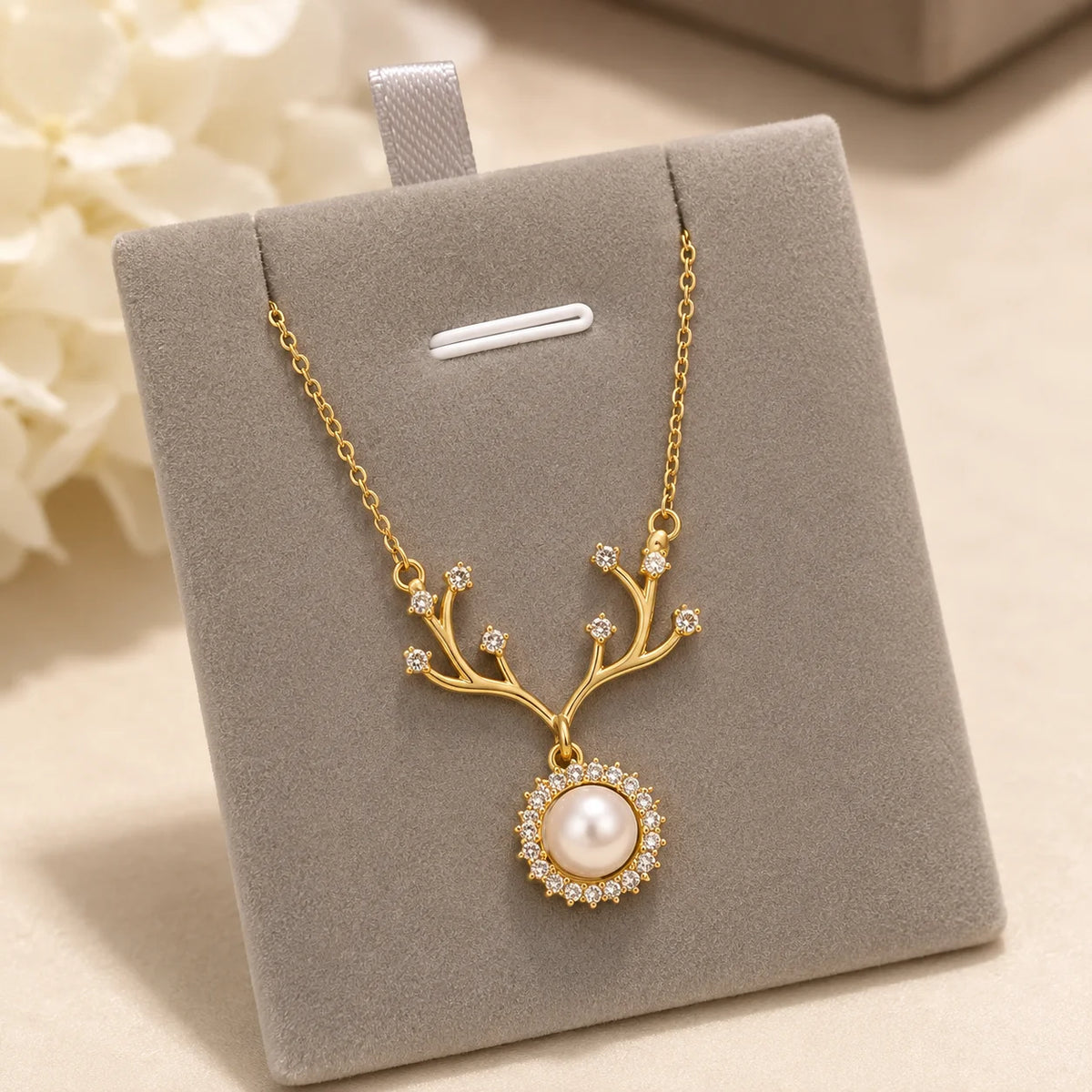 Diva Necklace