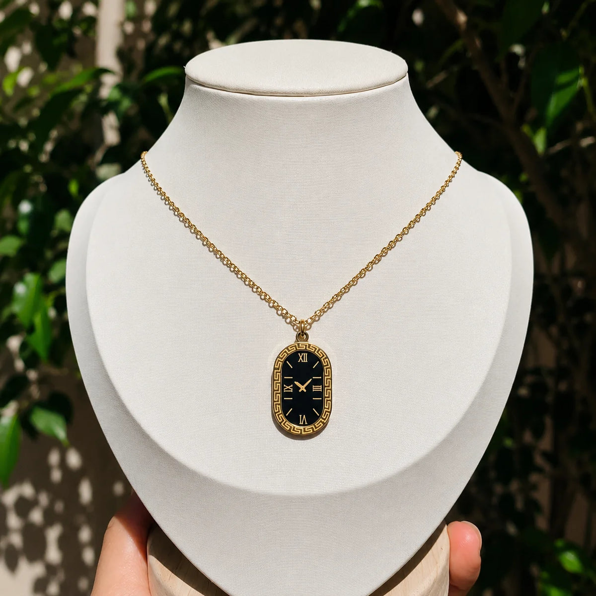 Rosy Necklace