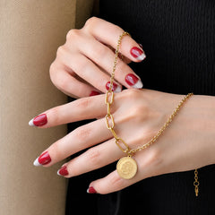 Apricot Necklace